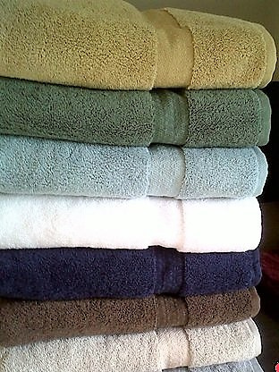BATH TOWELS
